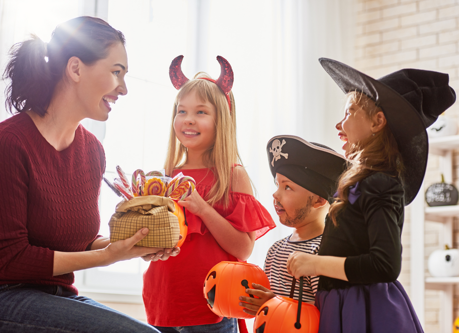 How to Have a Healthy and Safe Halloween!