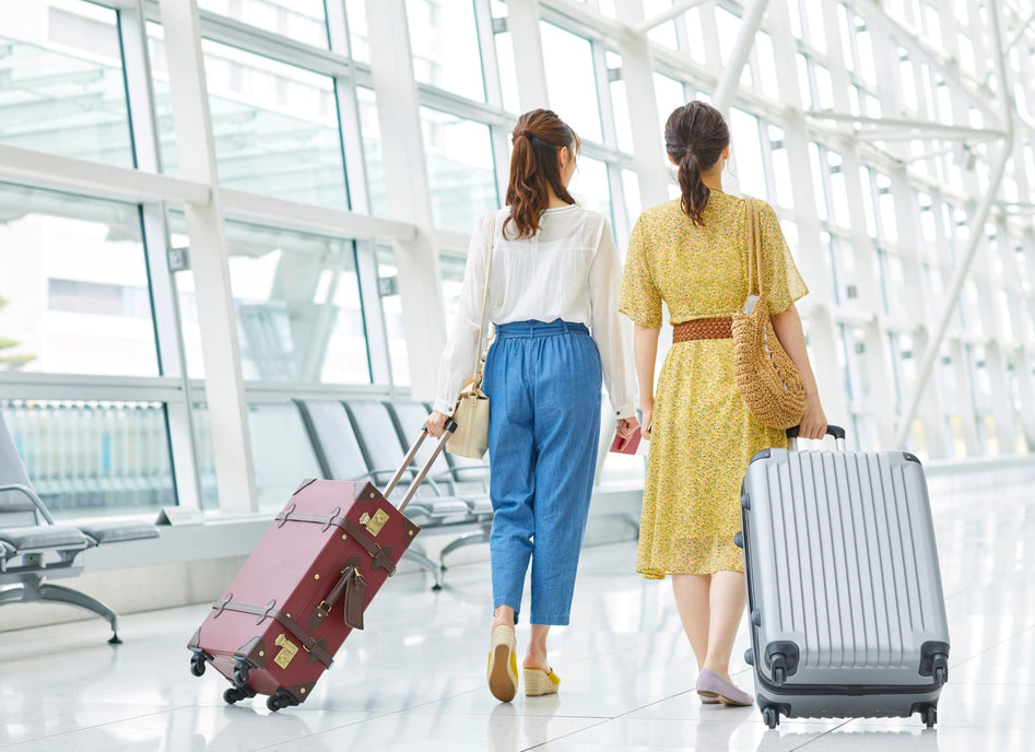 Your Holiday Travel Wellness Guide for a Healthy & Stress-Free Season