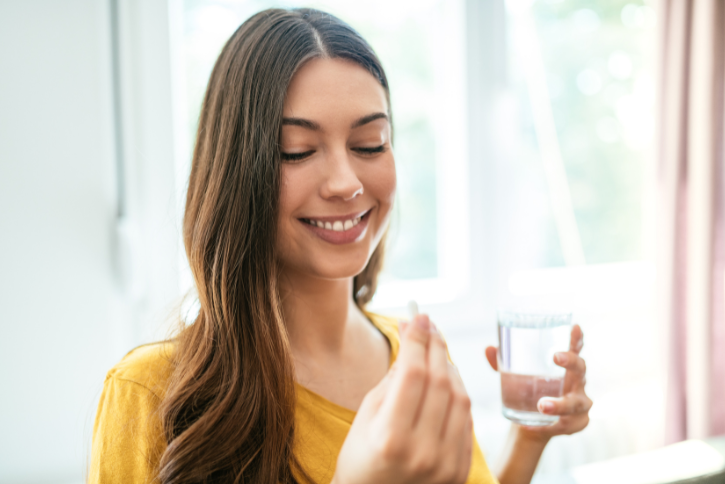 Multivitamins for Women: Everything You Need to Know
